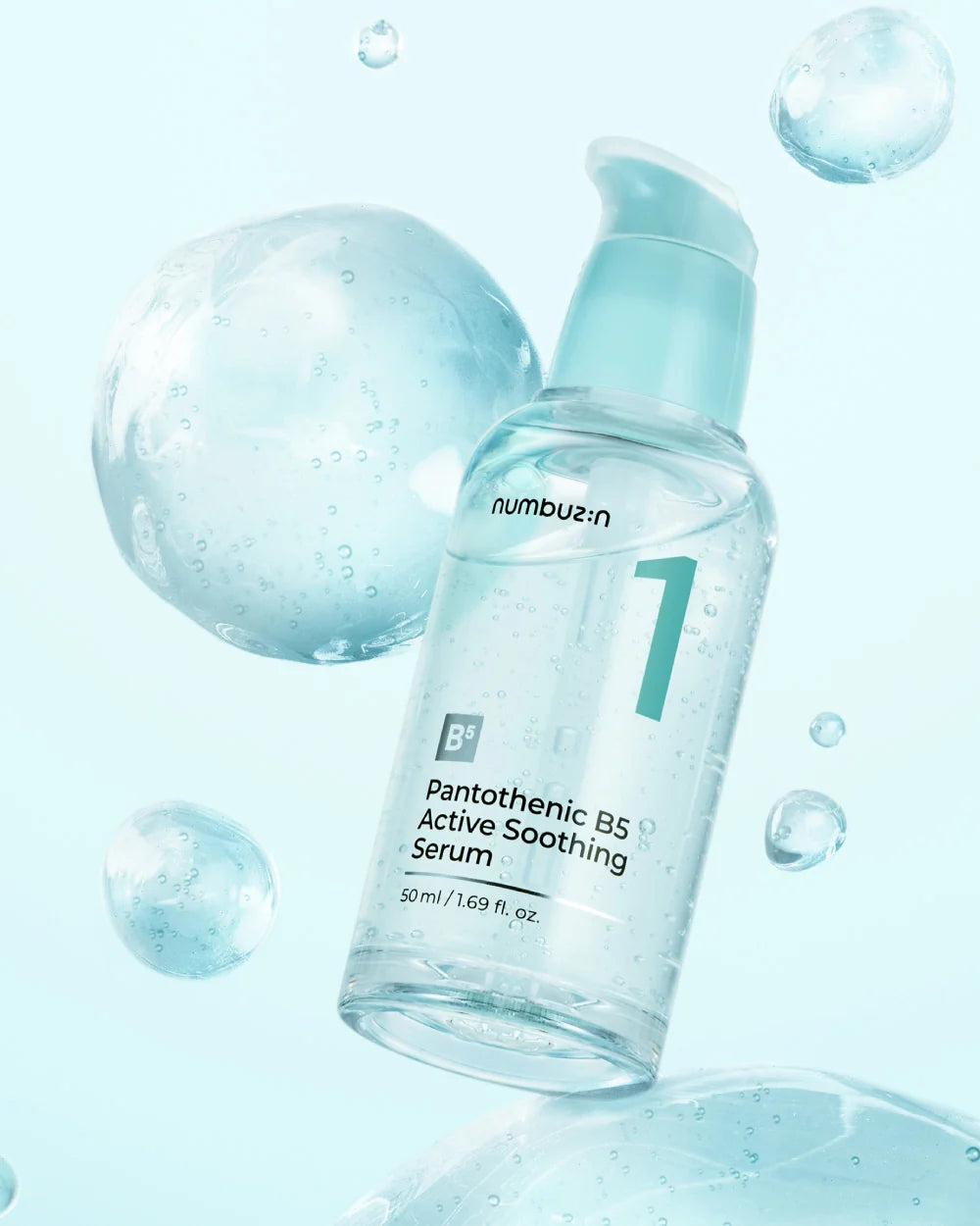 NUMBUZIN NO.1 Pantothenic B5 Active Soothing Serum bottle with water droplets on a light blue background
