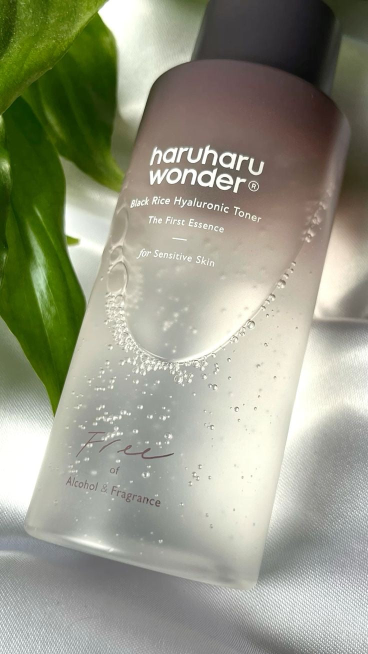 HARUHARU WONDER - Black Rice Hyaluronic Toner - 300ML