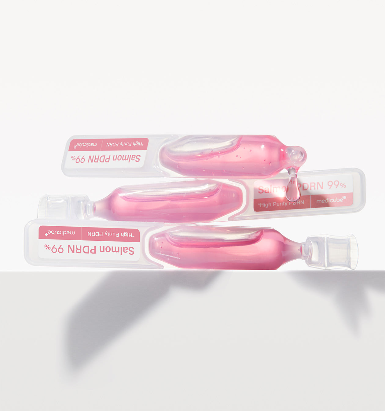 MEDICUBE - PDRN Pink One Day Serum (1.5ML * 10Pcs)
