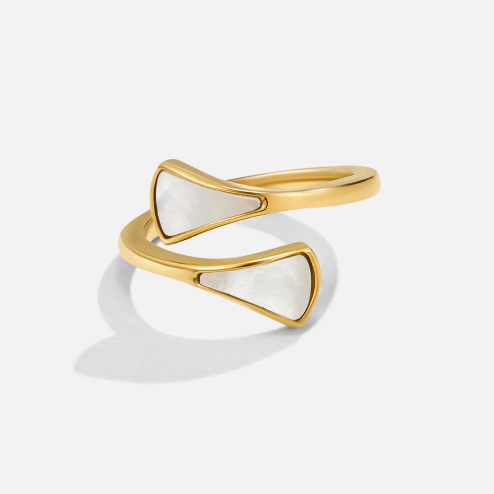 BEAUTIFUL EARTH - MOTHER OF PEARL DUAL TRIANGLE WRAP RING – 18K GOLD - SIZE 8