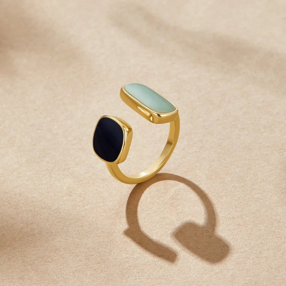 BEAUTIFUL EARTH - DUAL STONE OPEN RING – 18K GOLD - SIZE 8