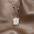 BEAUTIFUL EARTH - FRAGILE LOVE ROSE NECKLACE
