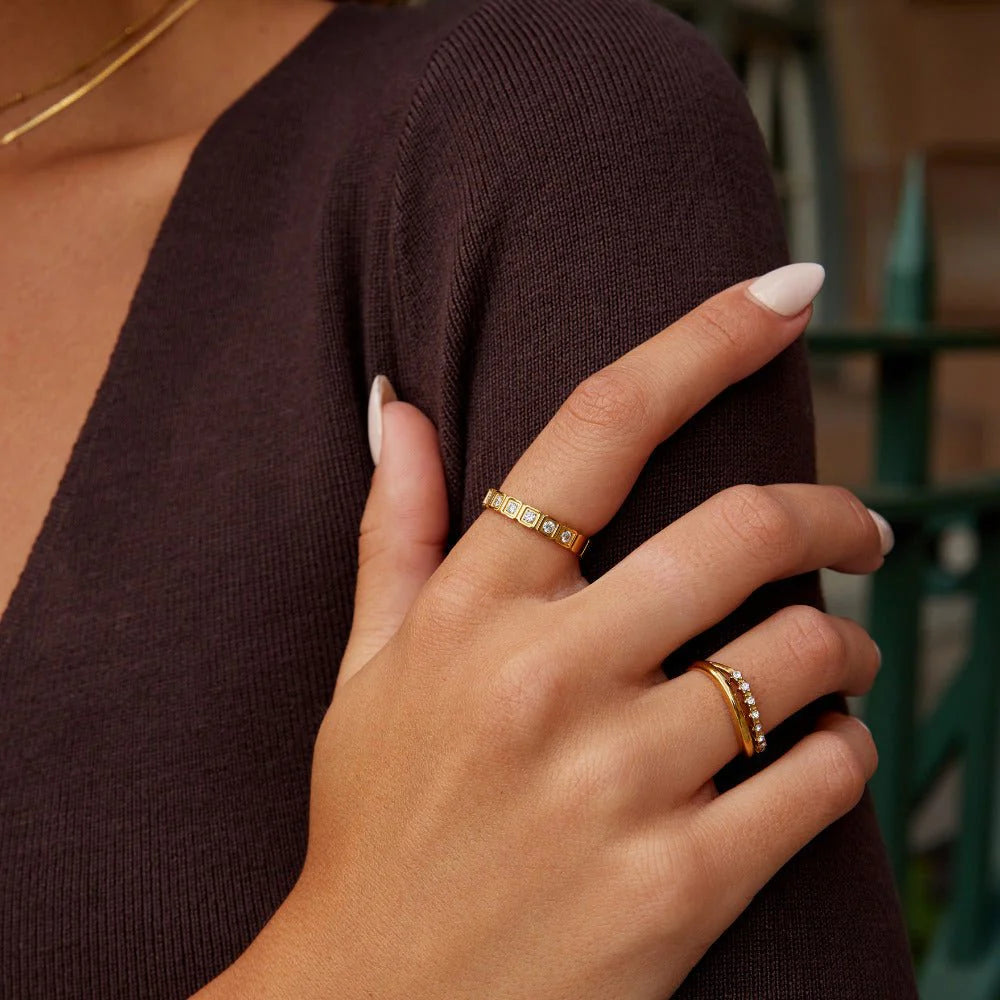 BEAUTIFUL EARTH - HERA GOLD CRYSTAL RING - SIZE 8