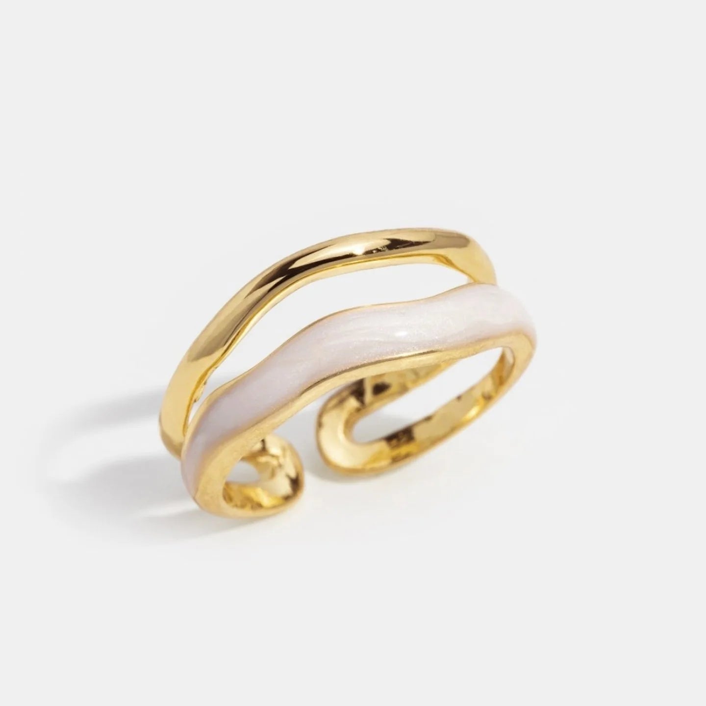 BEAUTIFUL EARTH - WHITE ENAMEL WAVE & GOLD OPEN BAND RING - SIZE 8