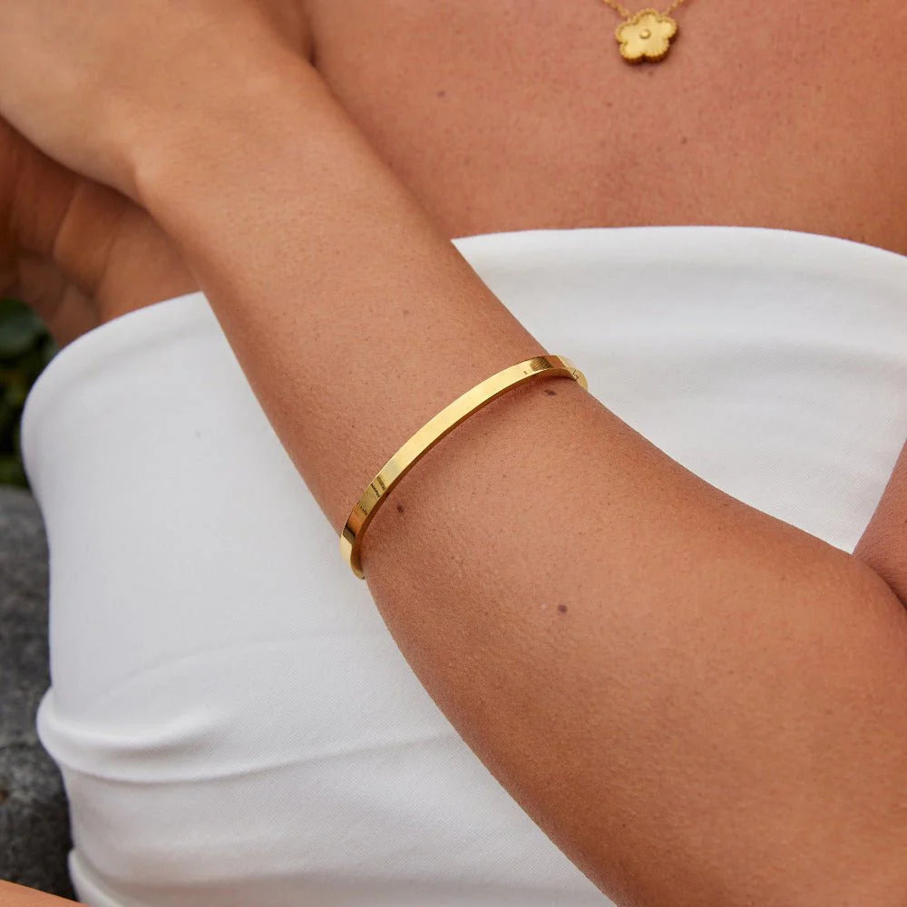 BEAUTIFUL EARTH - POLISHED GOLD CUFF BANGLE