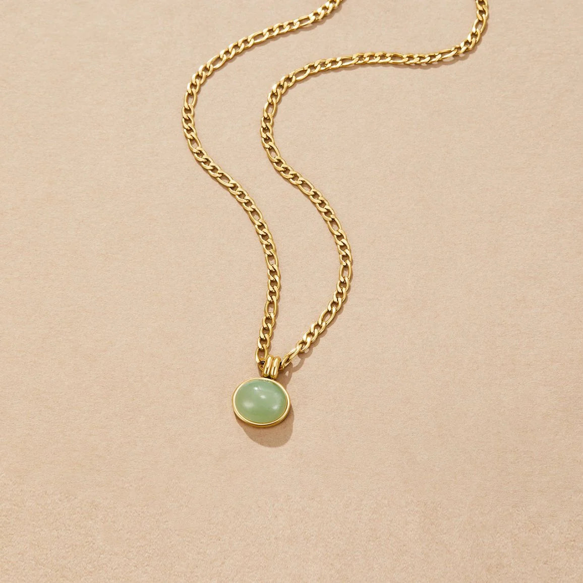 BEAUTIFUL EARTH - JADE STONE PENDANT NECKLACE