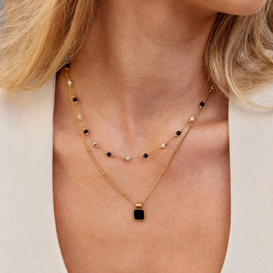 BEAUTIFUL EARTH - BLACK ONYX SQUARE PENDANT NECKLACE