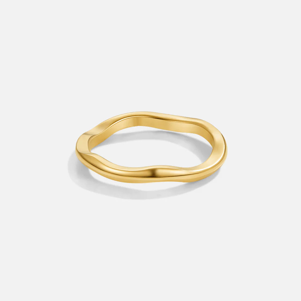BEAUTIFUL EARTH - THIN WAVE BAND RING – 18K GOLD - SIZE 8