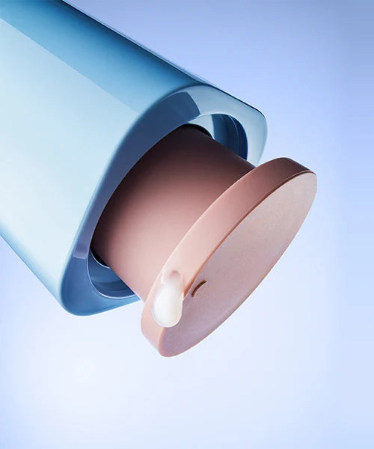 Close-up of LANEIGE Water Bank Blue Hyaluronic Serum texture