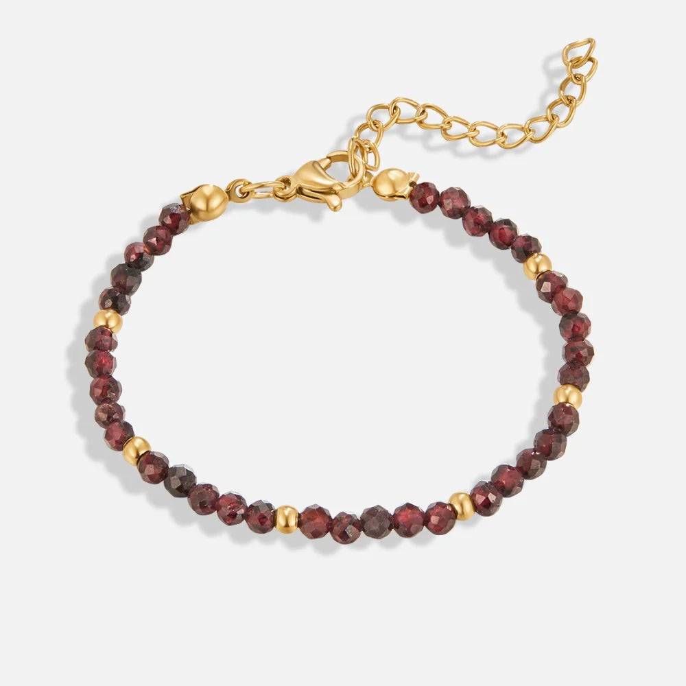 BEAUTIFUL EARTH - RED GARNET BEAD BRACELET