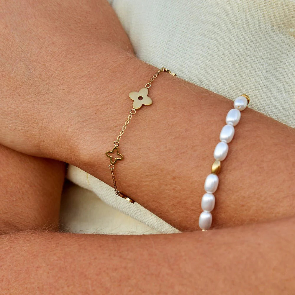 BEAUTIFUL EARTH - TORI PETAL CHAIN BRACELET