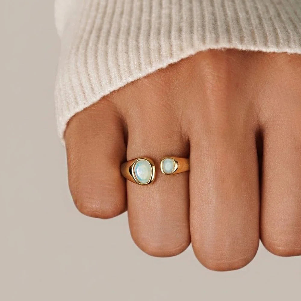BEAUTIFUL EARTH - DUAL STONE OPEN BAND RING - SIZE 8