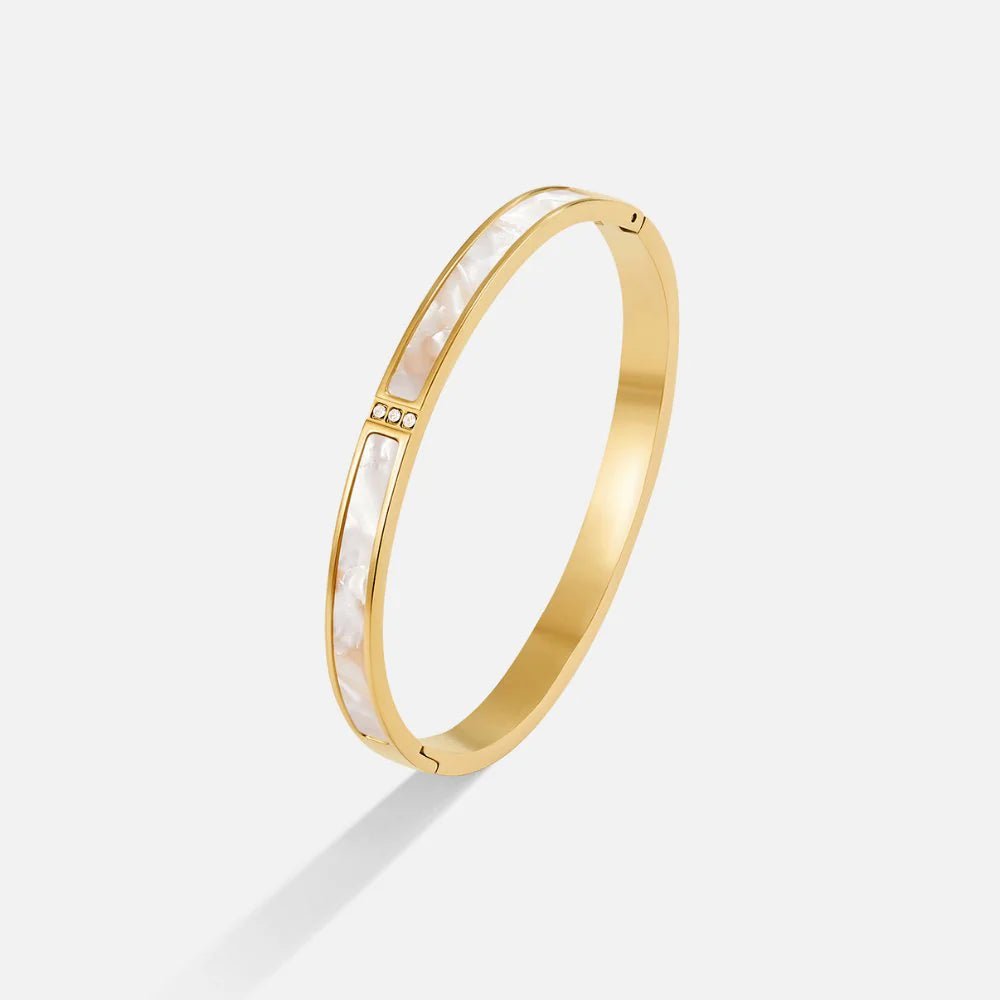 BEAUTIFUL EARTH - WHITE SAHARA GOLD BANGLE